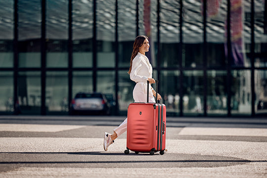 The Ultimate Suitcase Buying Guide: How to Pick the Best Luggage for Your Needs