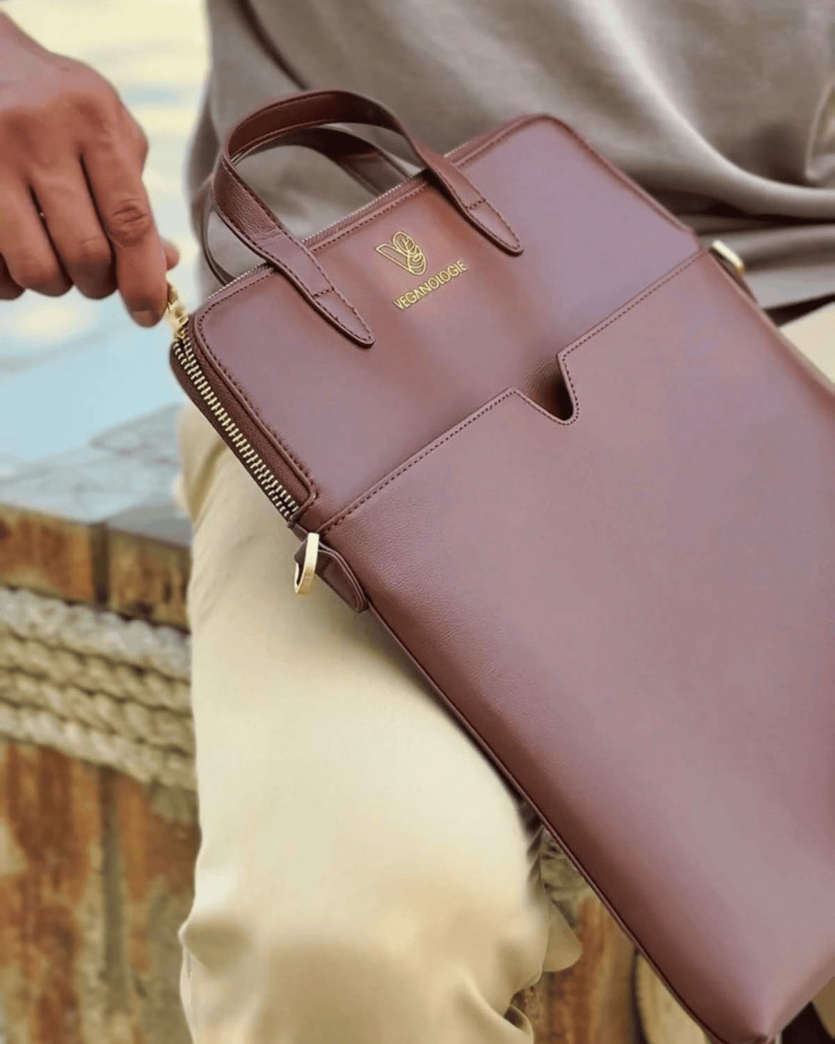 شنطة لابتوب جوبيتر من الخيزران، مقاس 16 إنش