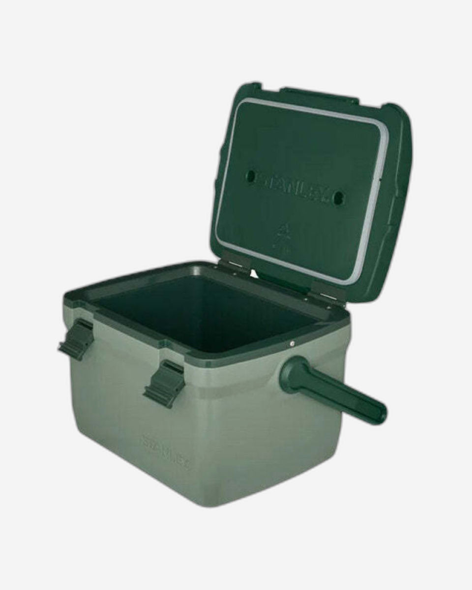 مبرد ستانلي سعة 6.6 لتر/7 كوارت سهل الحمل في الهواء الطلق