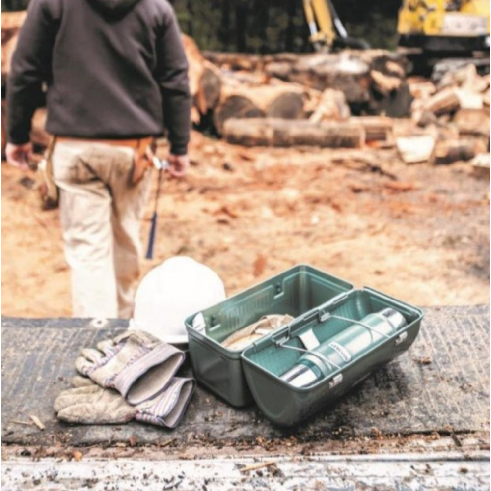 صندوق غداء ستانلي CLA سعة 9.4 لتر، لون أخضر هامرتون