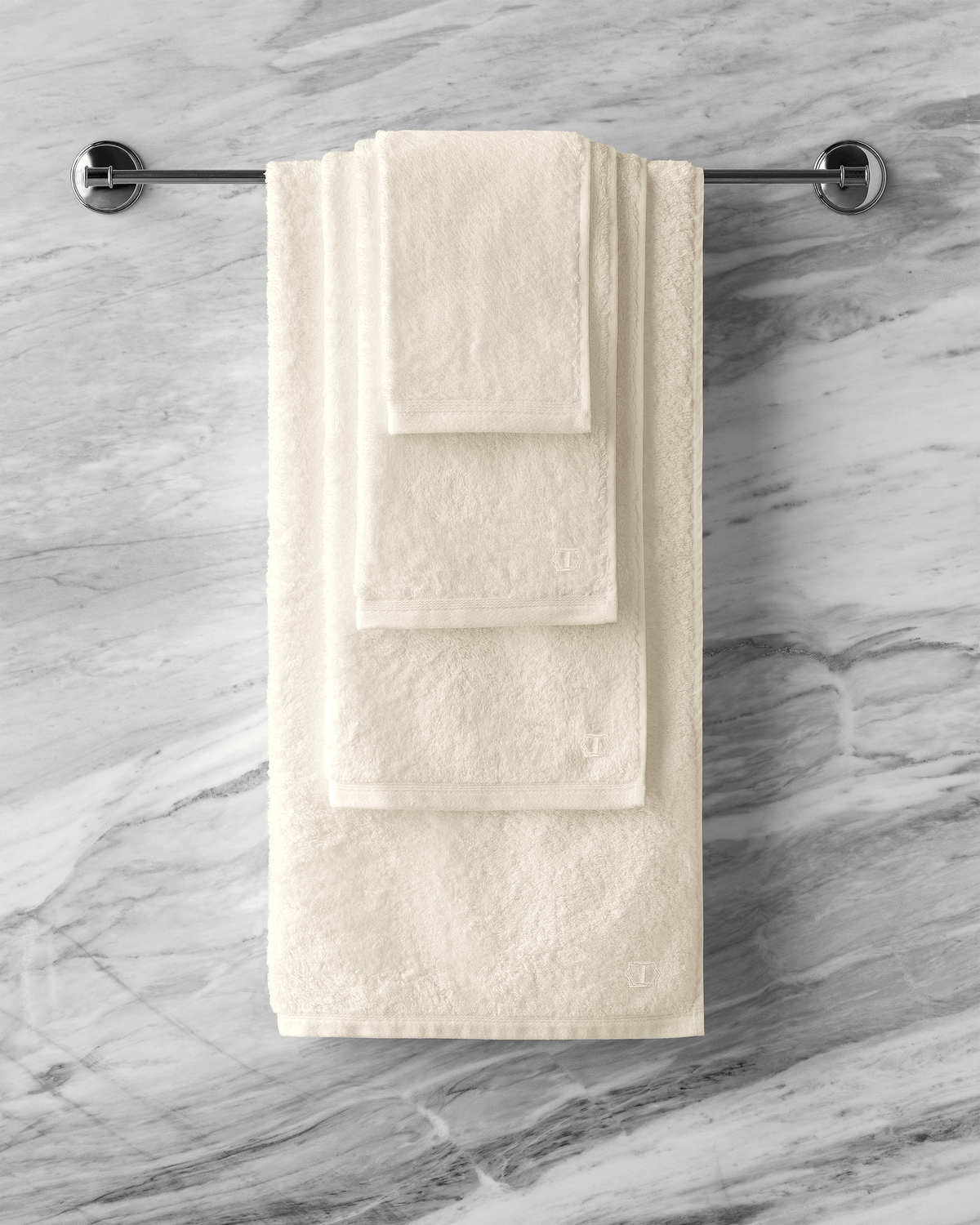 منشفة حمام كبيرة توجاس بواتييه، كريمي