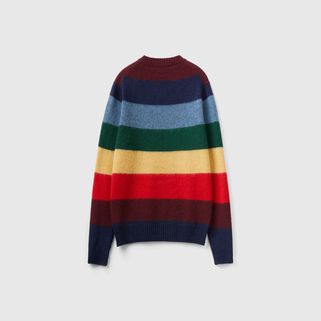 سترة مخططة من صوف شتلاند النقي