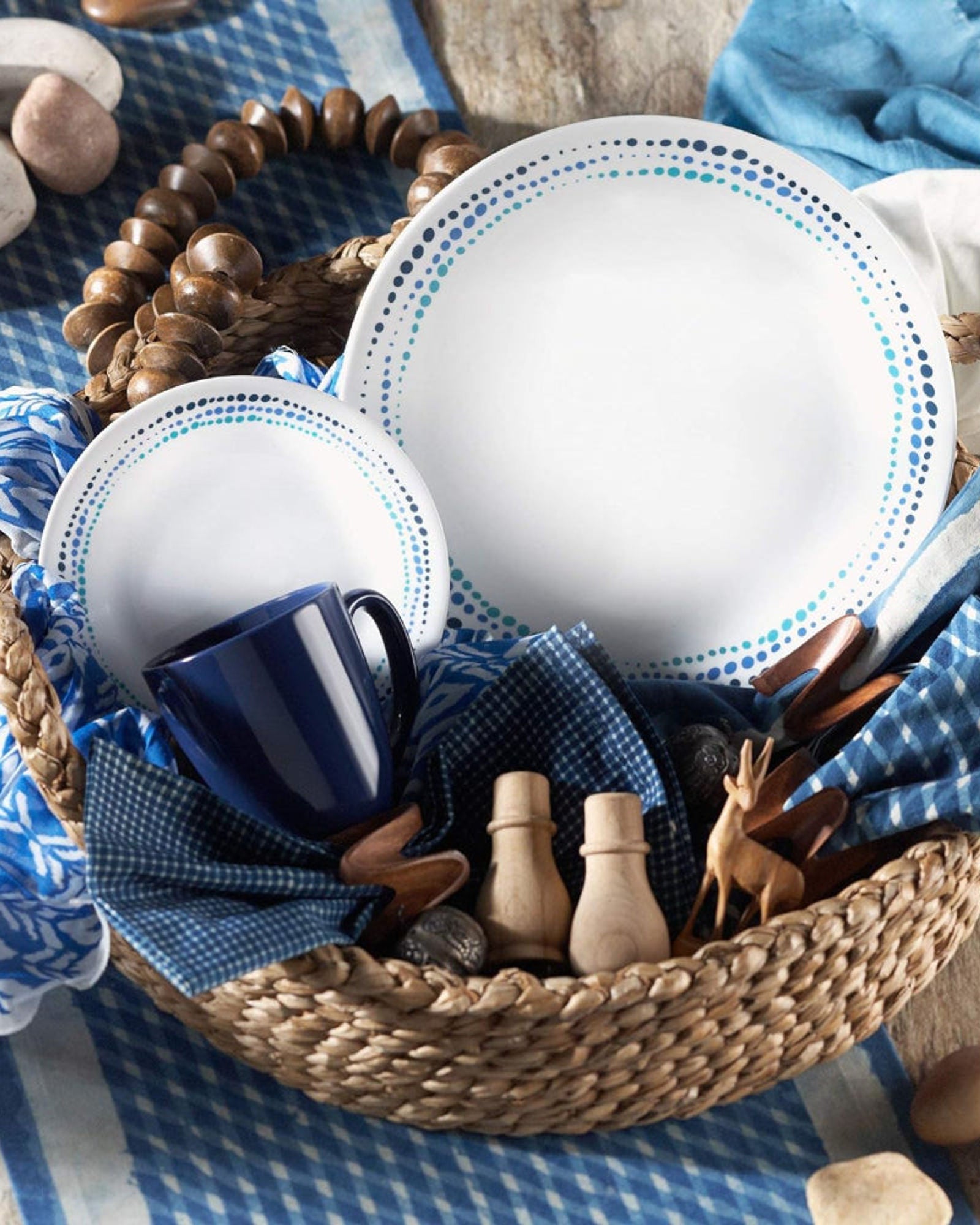 طقم عشاء كوريل 16 قطعة أزرق محيطي مع كوب