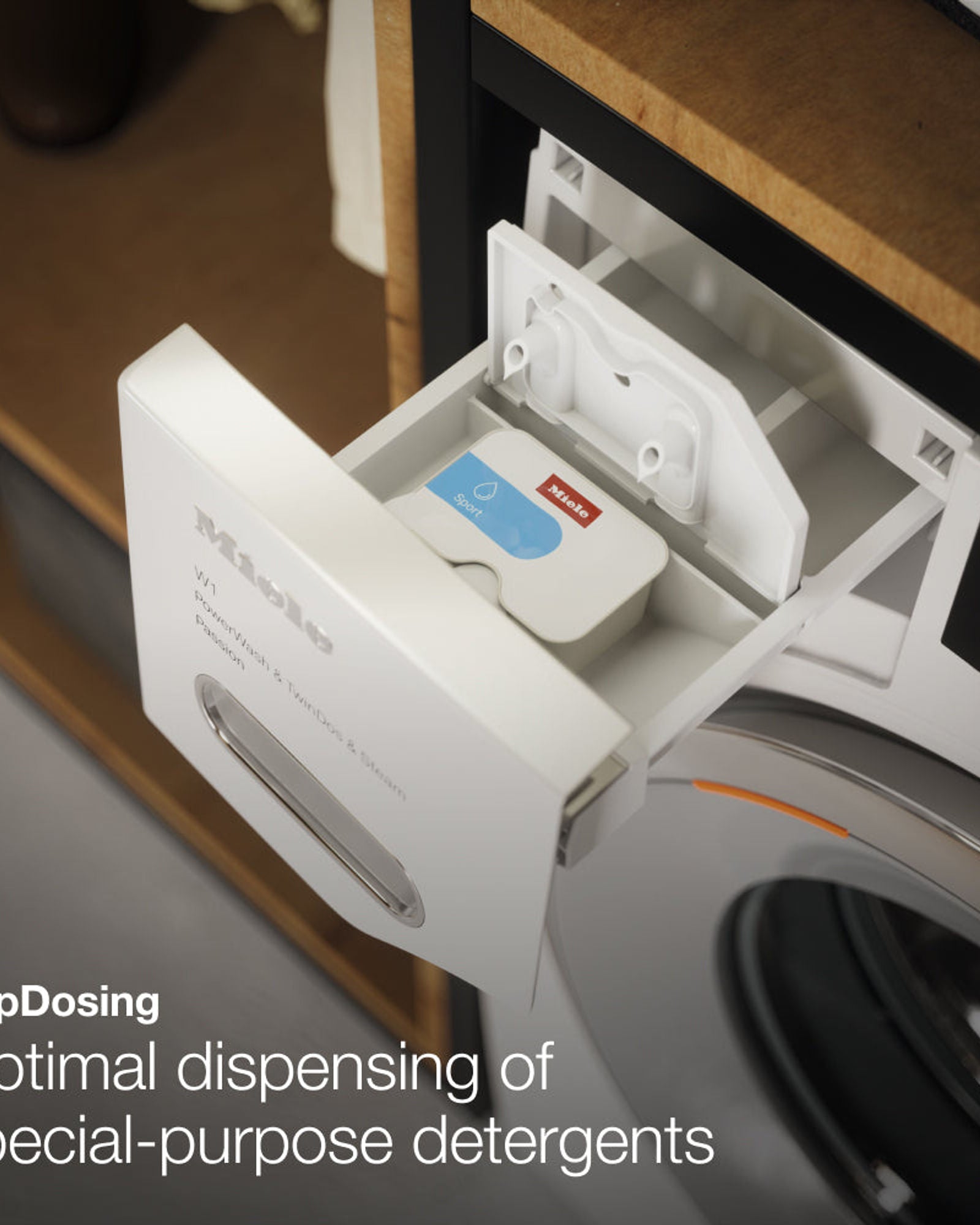 غسالة ومجفف ملابس ميلي ذو التحميل الأمامي 8 كجم/5 كجم