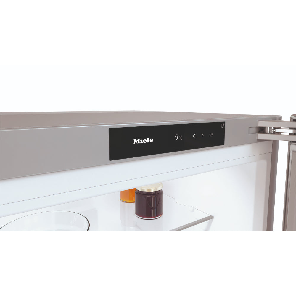 ثلاجة ميلي قائمة بذاتها بباب واحد