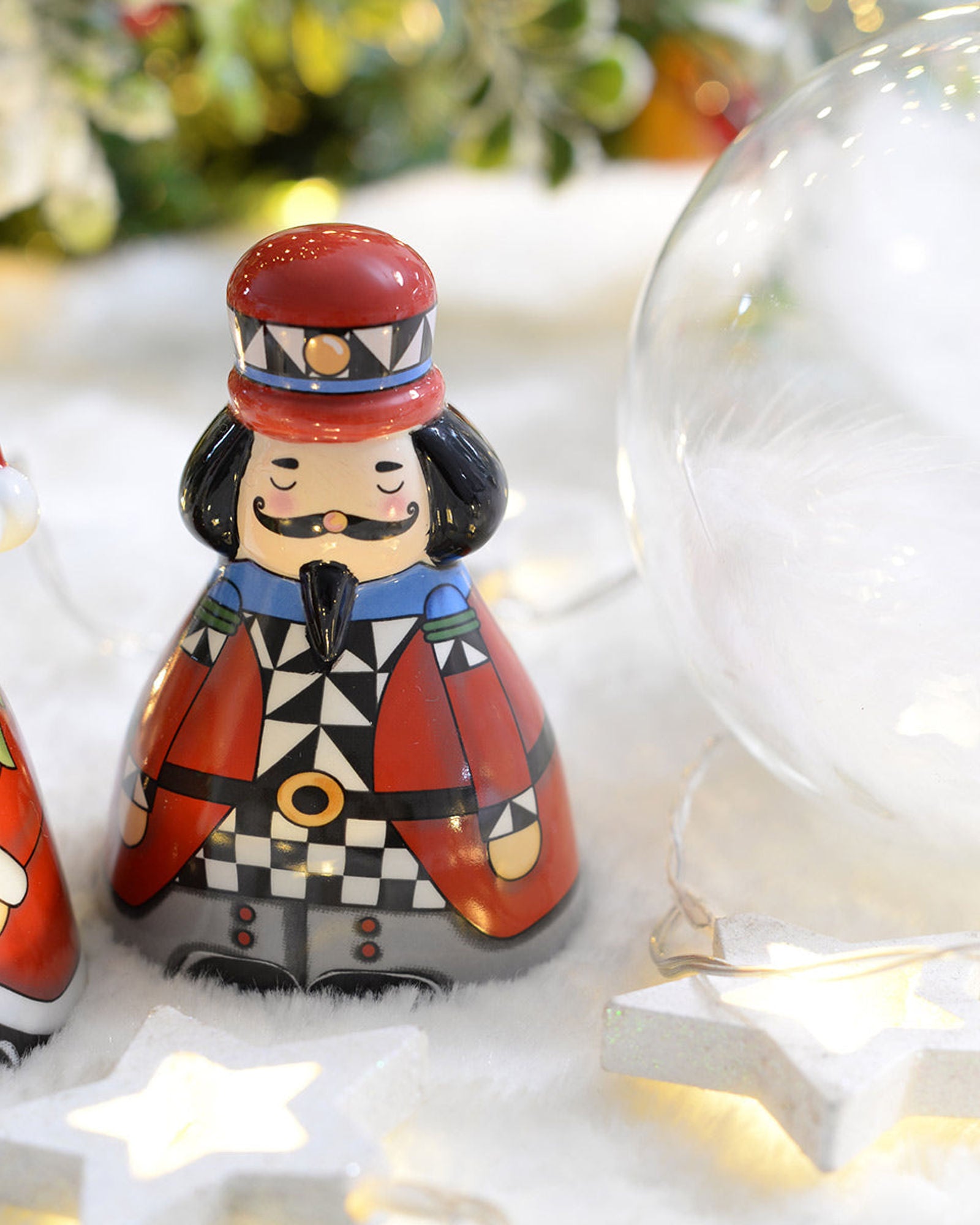 إيغان بيل كريسماس كسارة البندق سم 6×9 - 120029