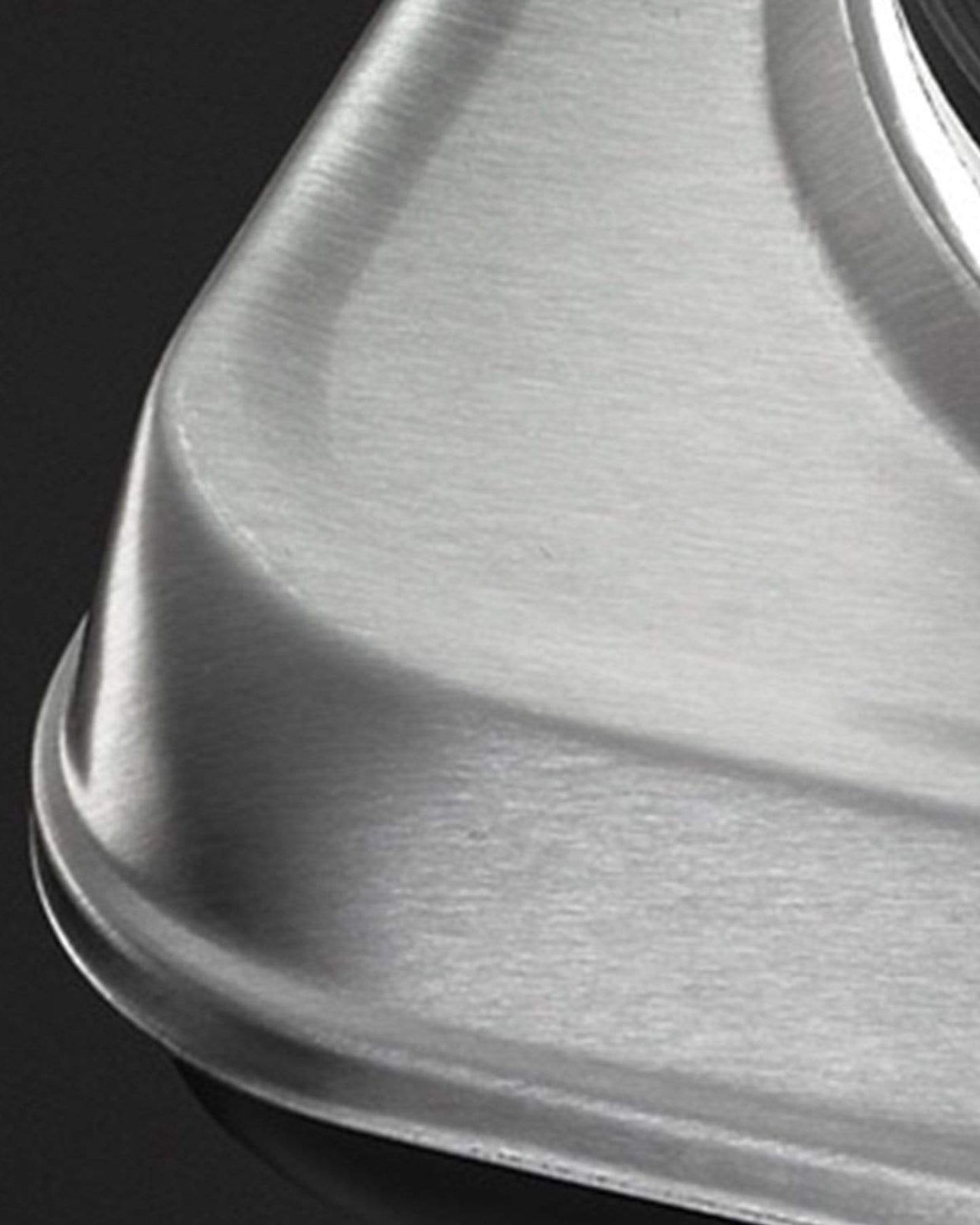 موقد كهربائي صغير الحجم من راسل هوبز، ذو لوحين