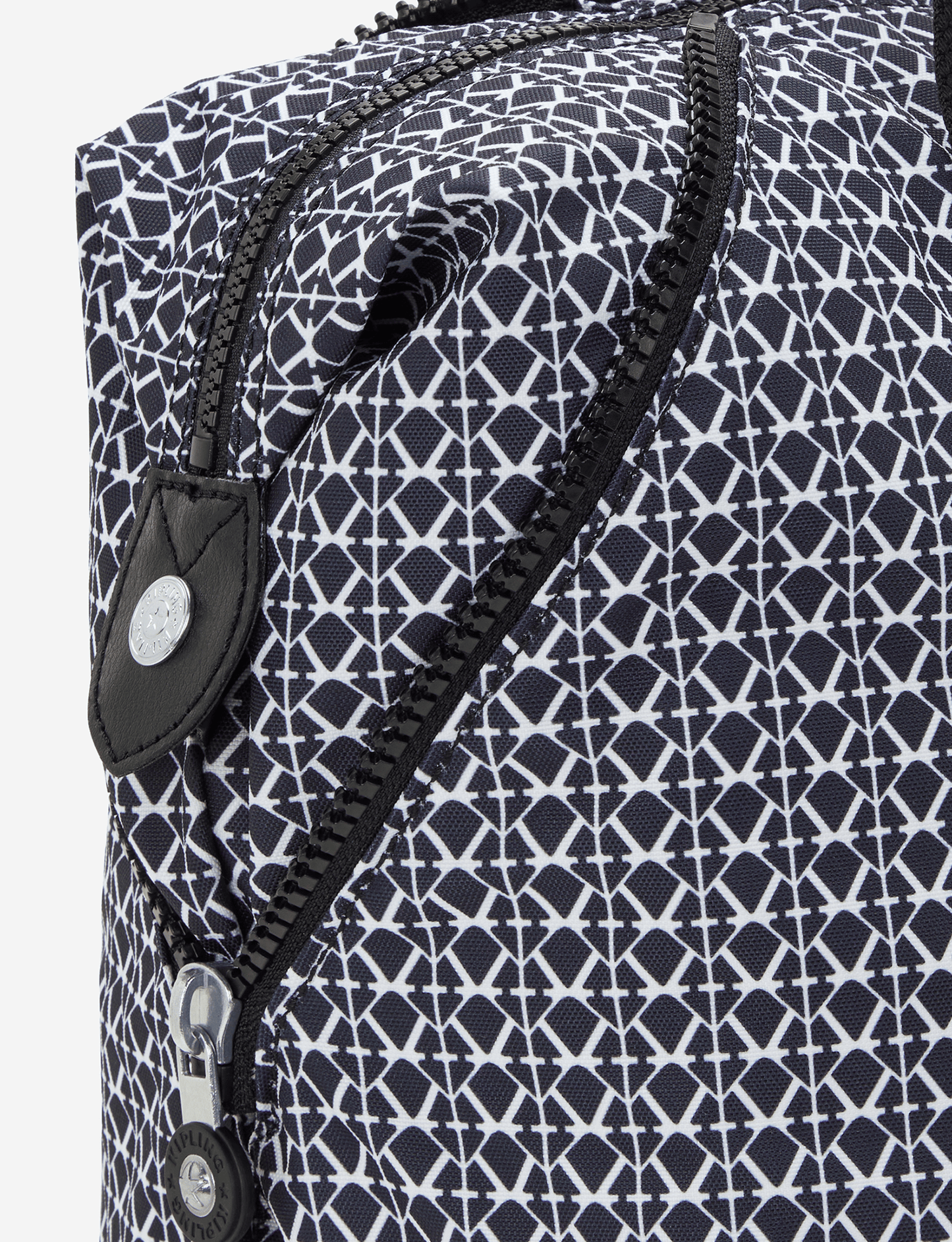 KIPLING Art M Signature Print حقيبة حمل كبيرة I6004-DD2