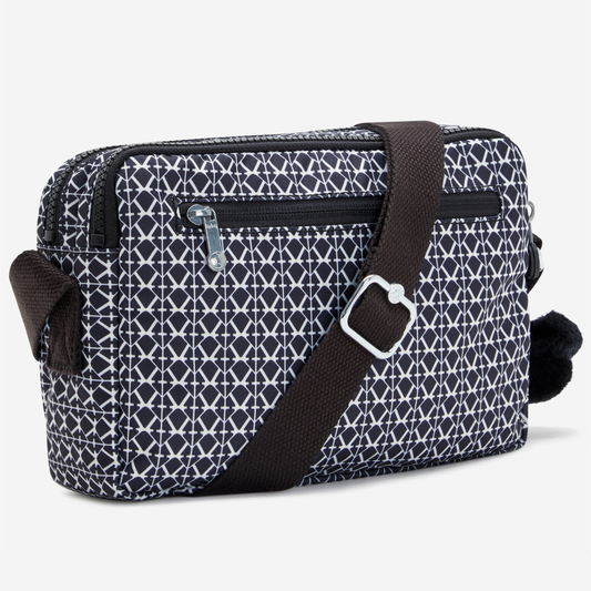 حقيبة كتف متوسطة بطبعة Abanu M Signature من Kipling طراز I6237-DD2
