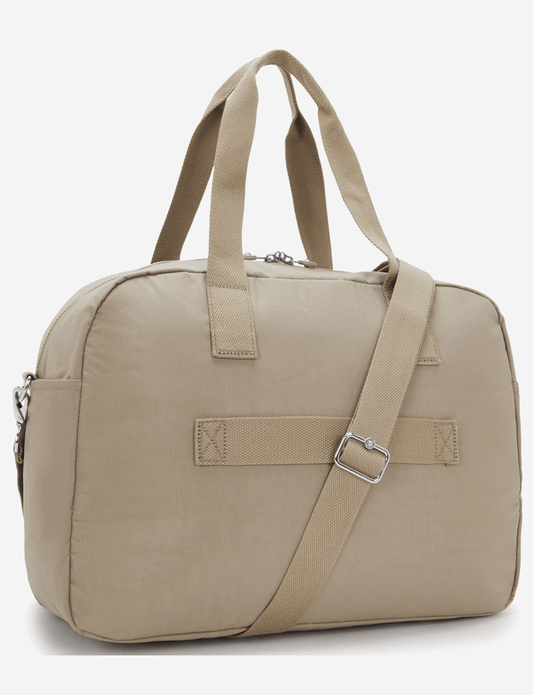 KIPLING Defea Xl حقيبة عطلة نهاية الأسبوع متوسطة الحجم لون Taupe ناعم I3958-4PW