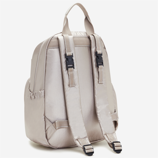 KIPLING Maisie Metallic Glow Medium حقيبة ظهر للأطفال (مع حصيرة تغيير الحفاضات) I5294-48I