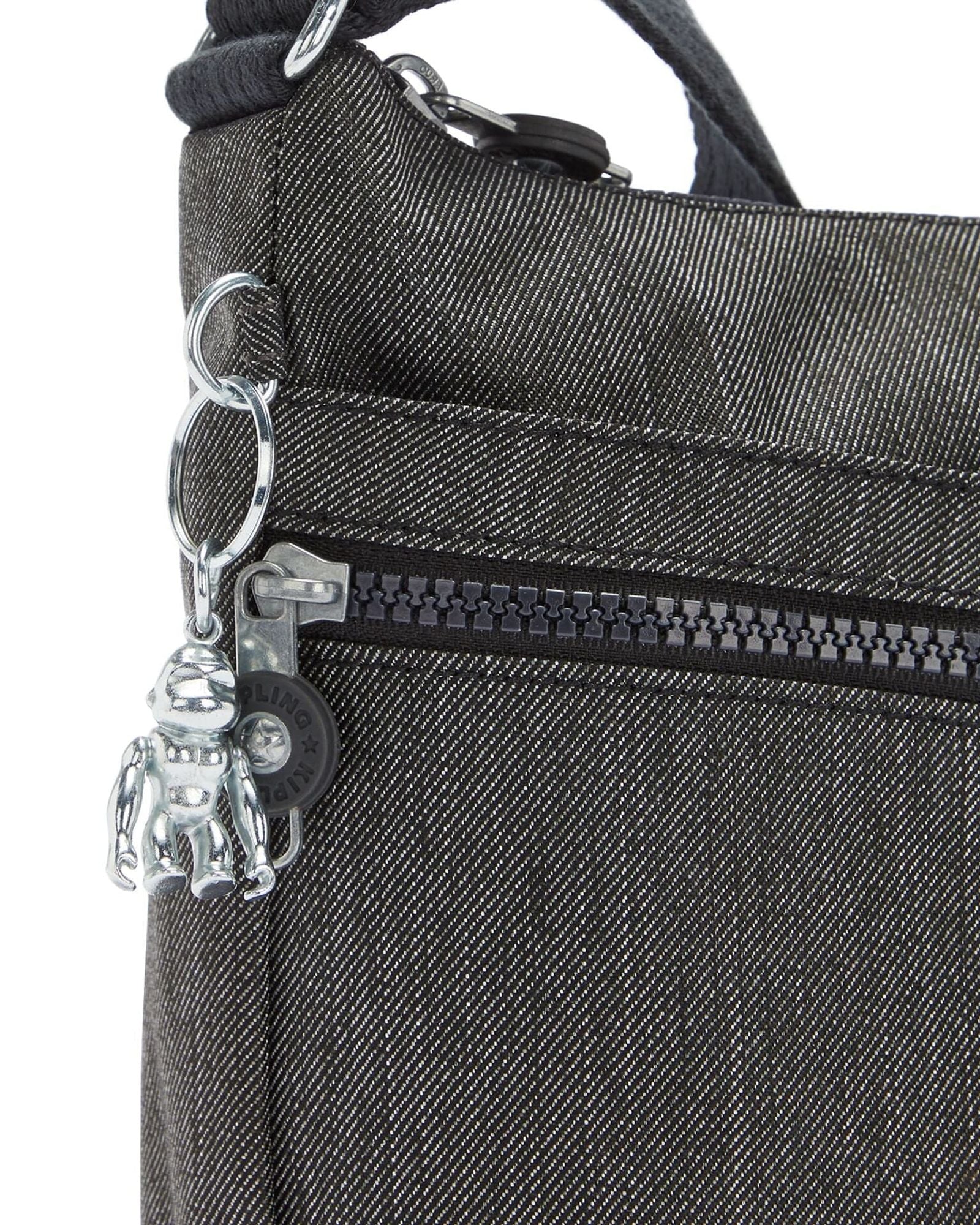 حقيبة كيبلينج إيزيلا متوسطة الحجم بلون أسود فلفلي C2I4803-78S