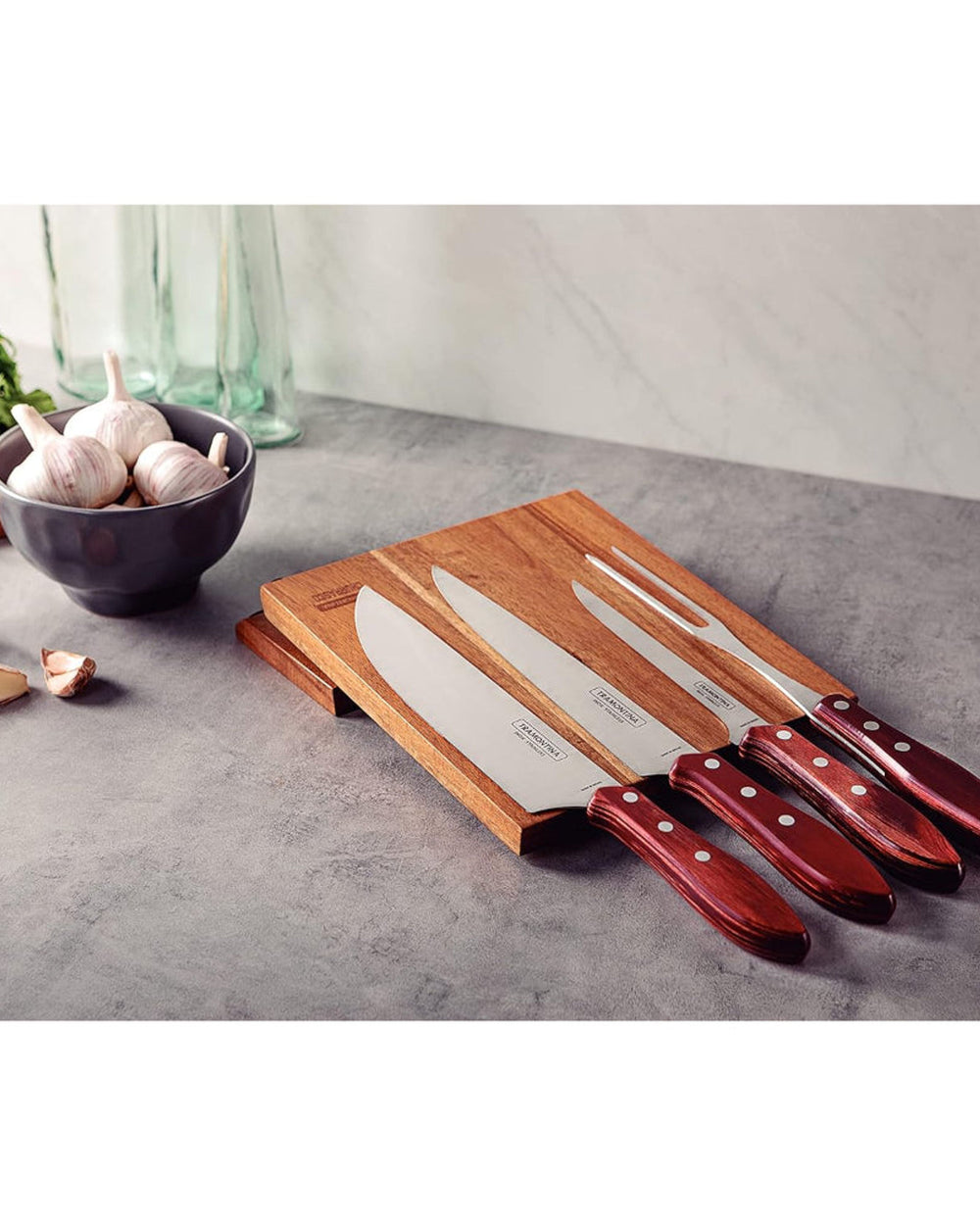 طقم شواء ترامونتينا برازيل بوليوود، 5 قطع، بشفرة من الفولاذ المقاوم للصدأ ومقبض معالج باللون الأحمر، آمن للاستخدام في غسالة الأطباق