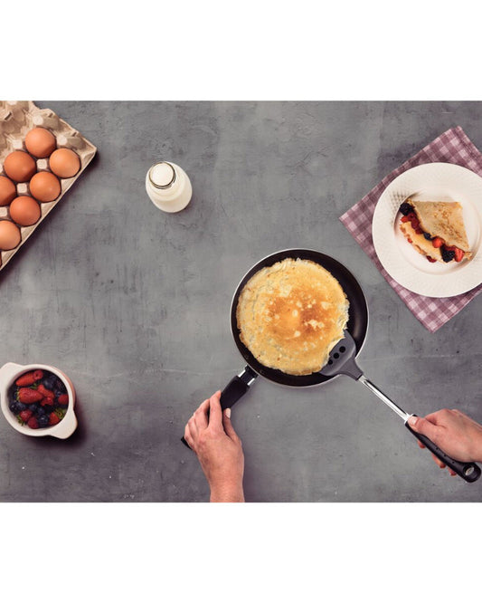 ملعقة ترامونتينا يوتيليتا المصنوعة من النايلون بمقبض من البولي بروبيلين الأسود