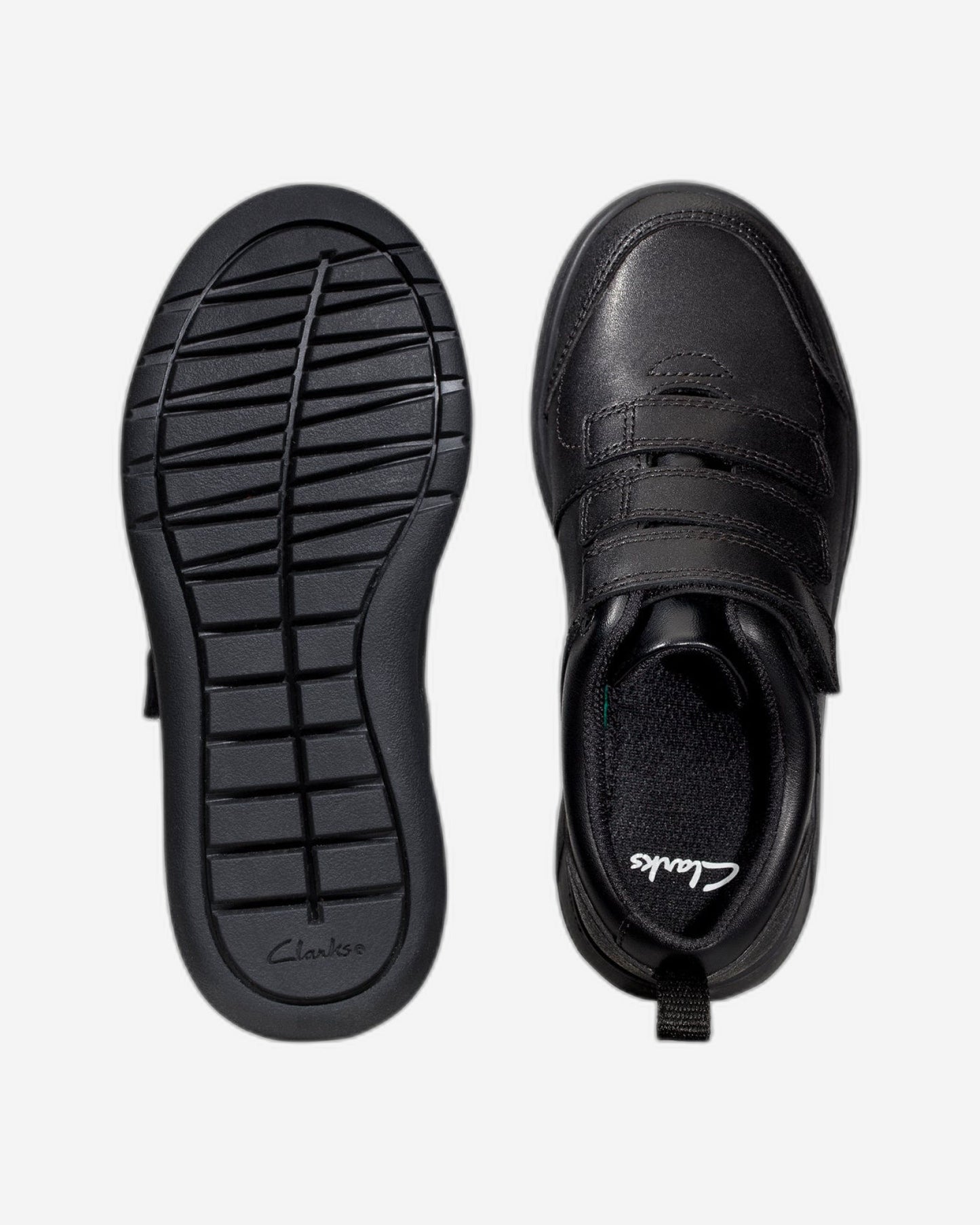 حذاء سكيب سكاي كيد للأولاد من كلاركس (مقاس واسع جدًا)