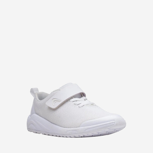 Clarks Aeon Pace Kid (مقاس واسع) للأولاد