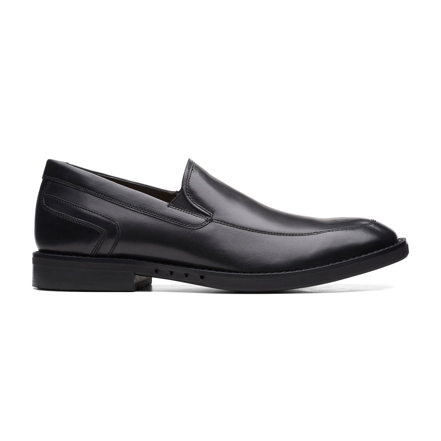 Clarks Un Hugh Step Shoes (Standard Fit)