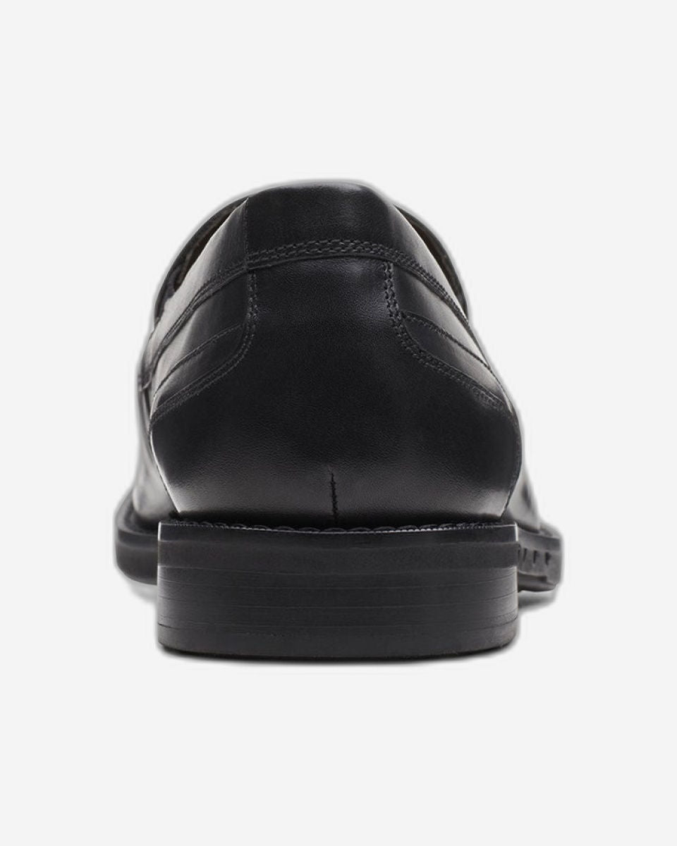 حذاء كلاركس أون هيو ستيب (مقاس قياسي)