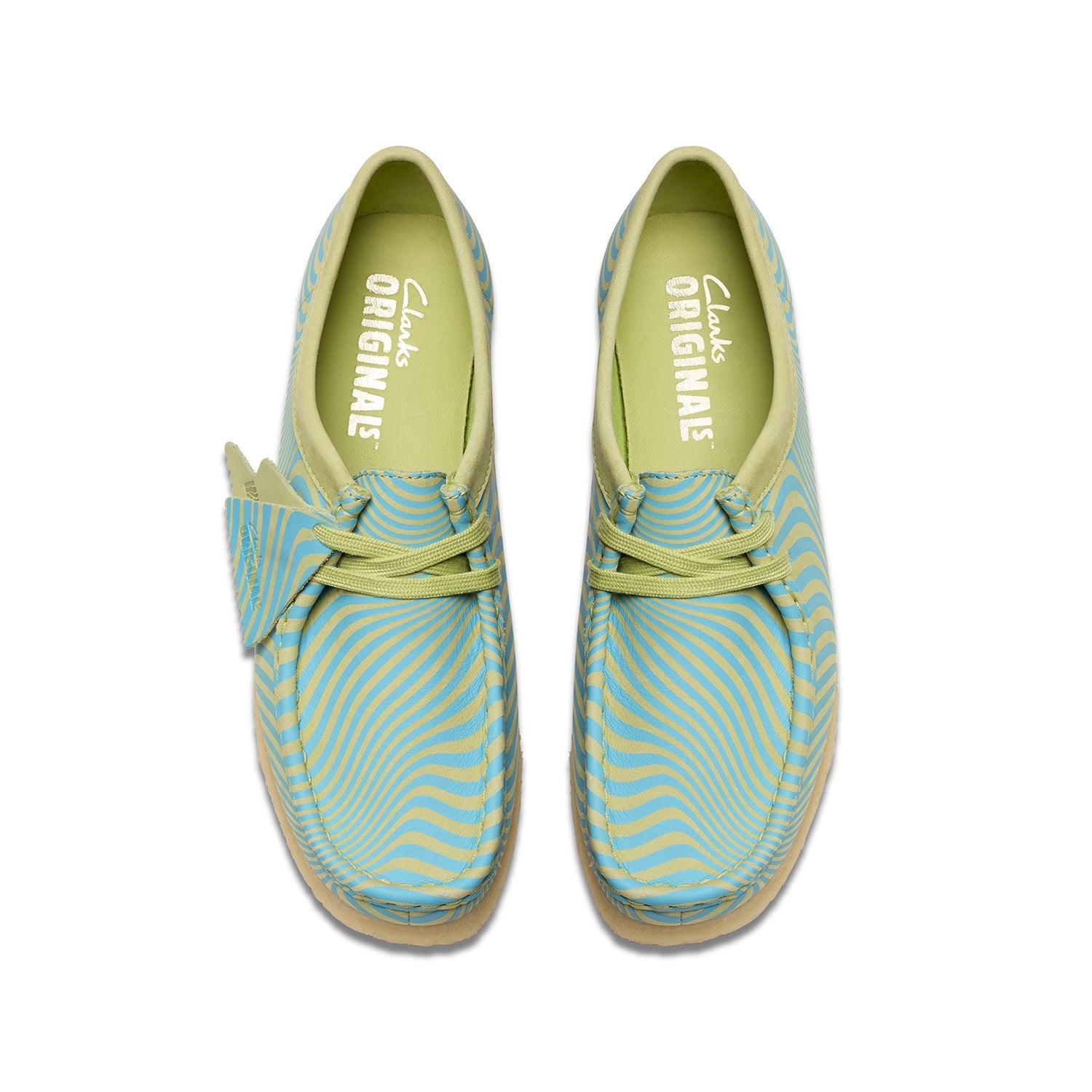 كلاركس والابي للنساء. (مقاس قياسي)