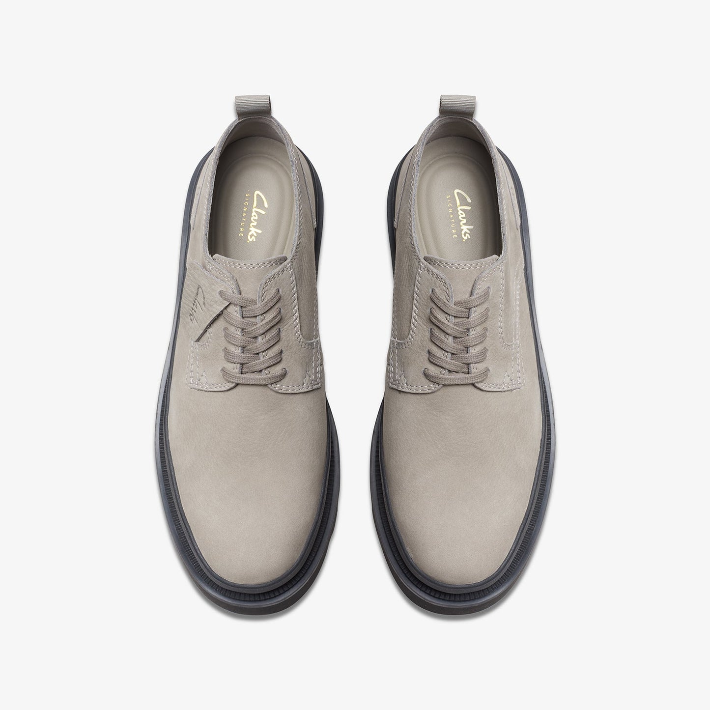 Clarks رجالي بادل رباط (مقاس عادي)