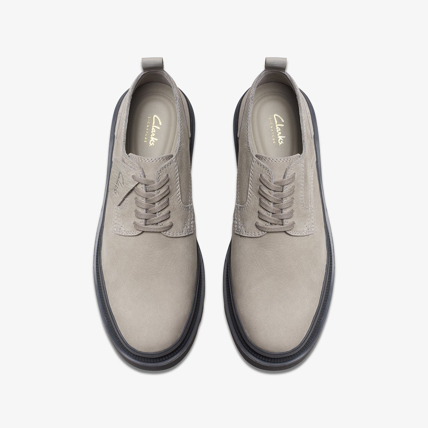 Clarks رجالي بادل رباط (مقاس عادي)