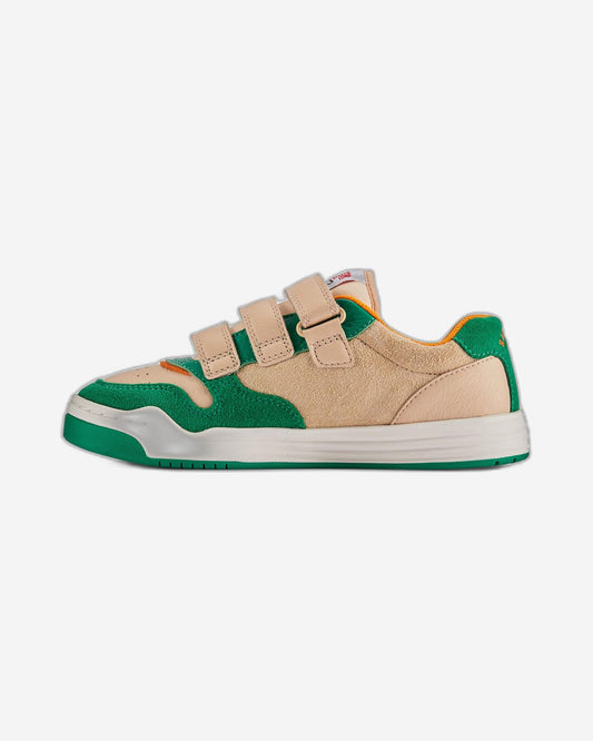 Clarks St Urban Ace Older (مقاس قياسي)