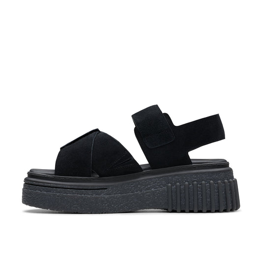 Clarks حذاء إيفامار ويش نسائي من الشمواه الأسود (قياس عادي)