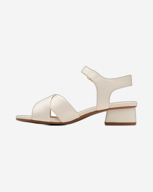 حذاء كلاركس سيرينا 35 كروس (مقاس واسع)