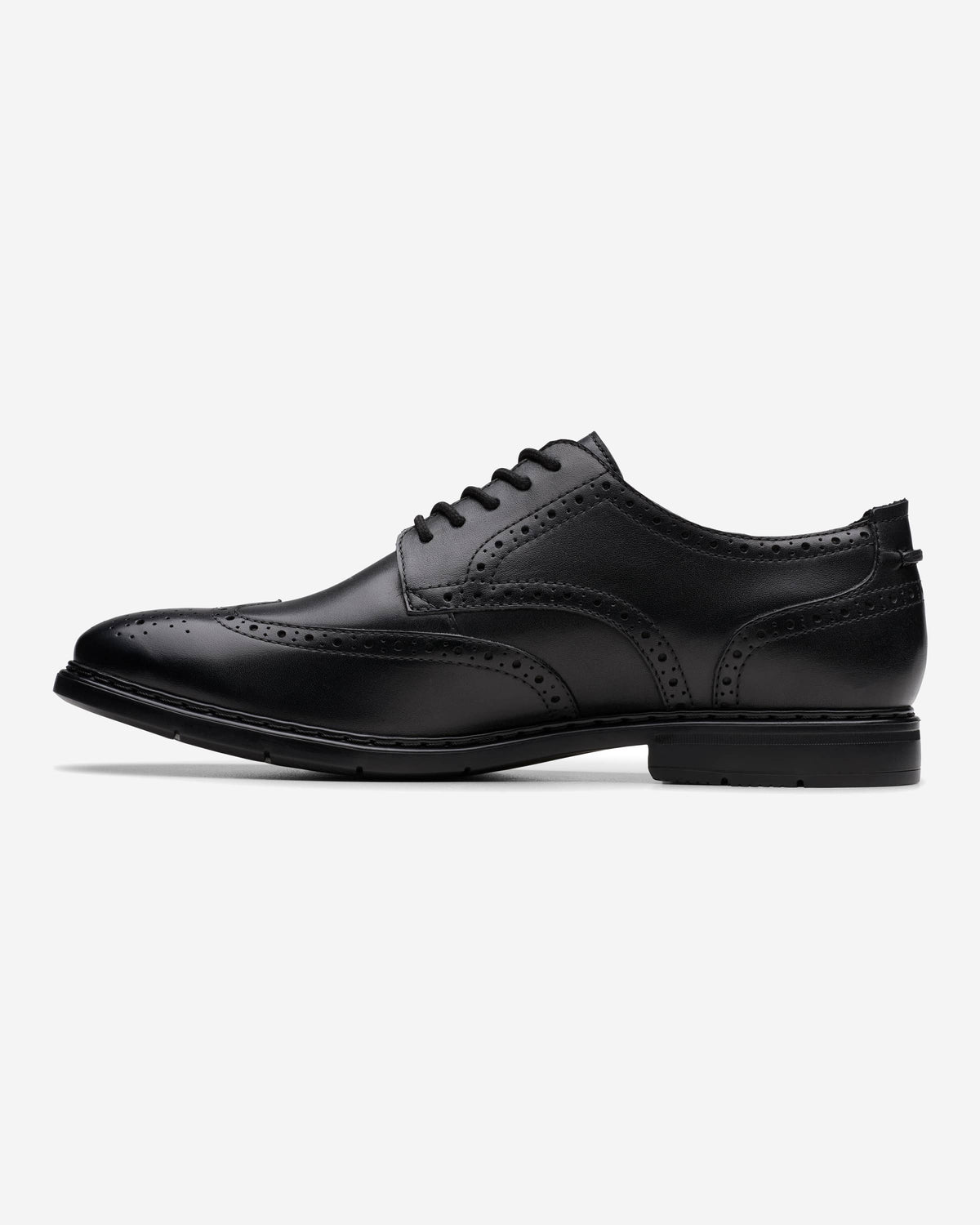 Clarks Banbury Tip (Extra Wide)