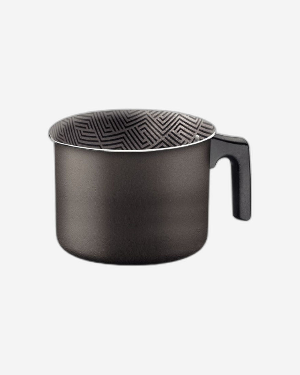 غلاية حليب من الألومنيوم من ترامونتينا باريس، مطلية من الداخل والخارج بطبقة مانعة للالتصاق من الرصاص من نوع ستارفلون ماكس، 12 سم، 1.2 لتر