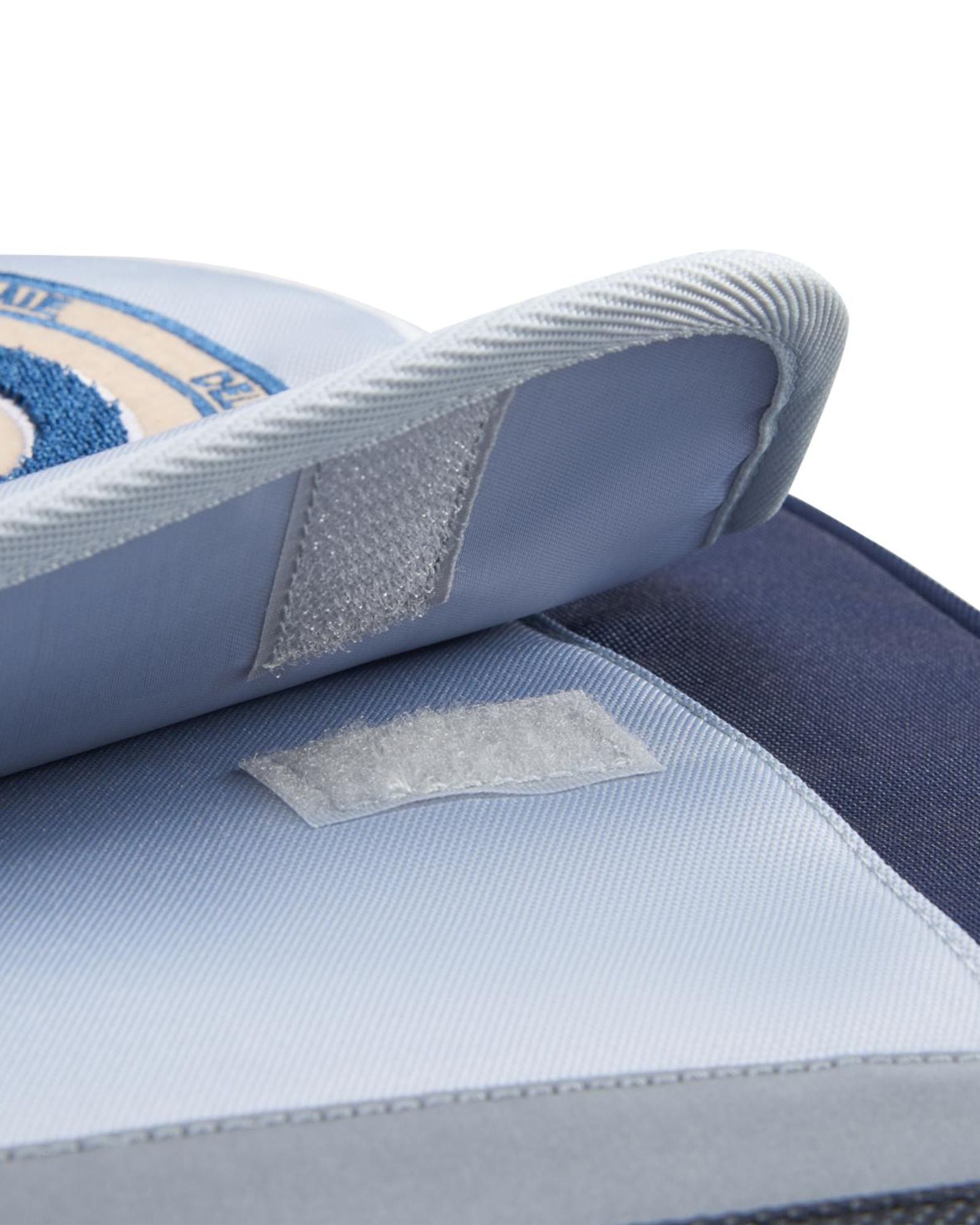 مجموعة ديلسي باريس للعودة إلى المدرسة 2024، مجموعة من 3 قطع