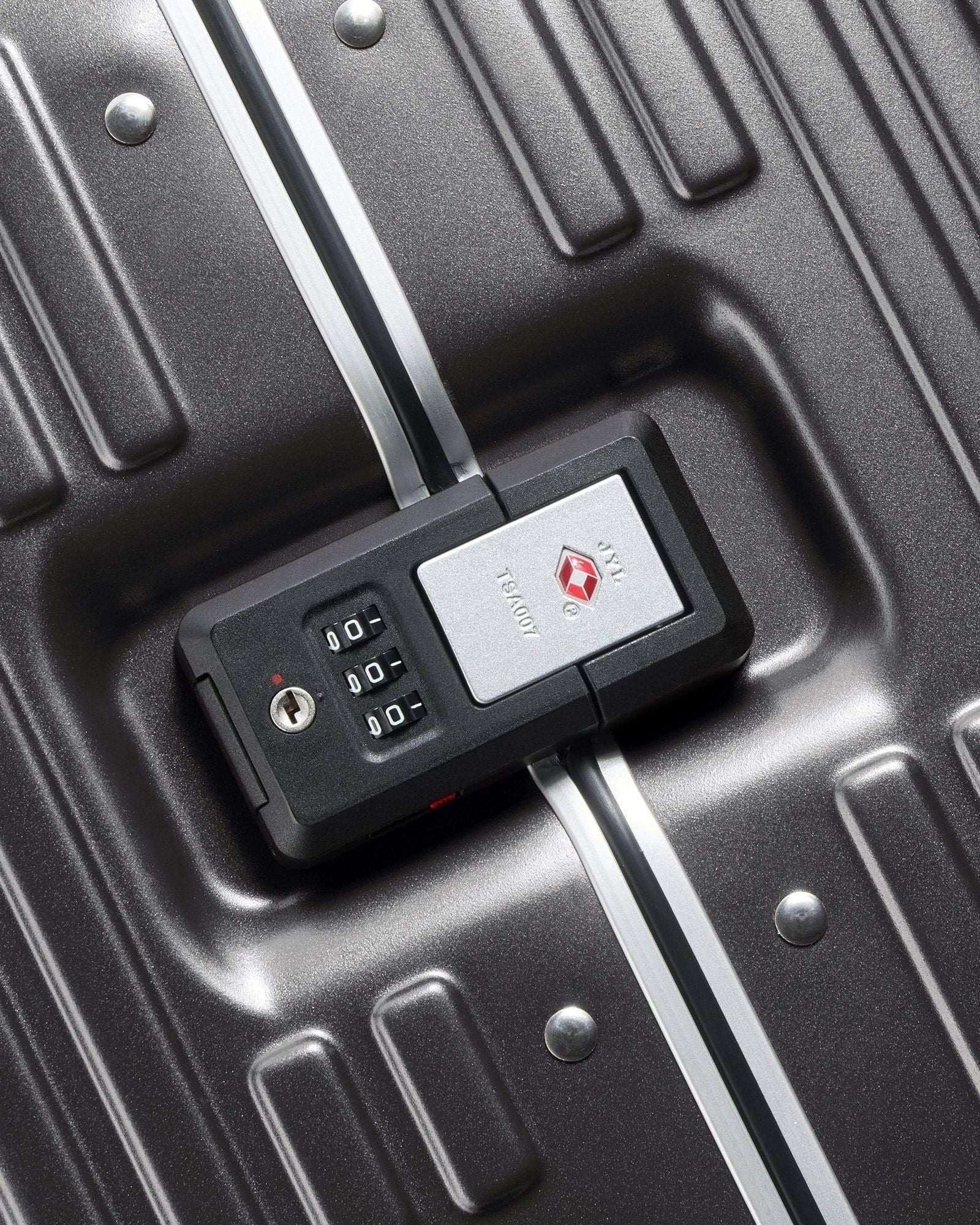 إطار ديلسي باريس سيكيورتايم