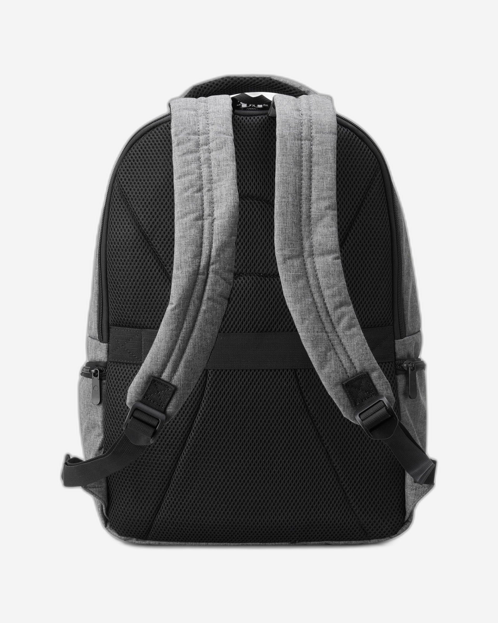 ديلسي باريس إليمنت فوييجر