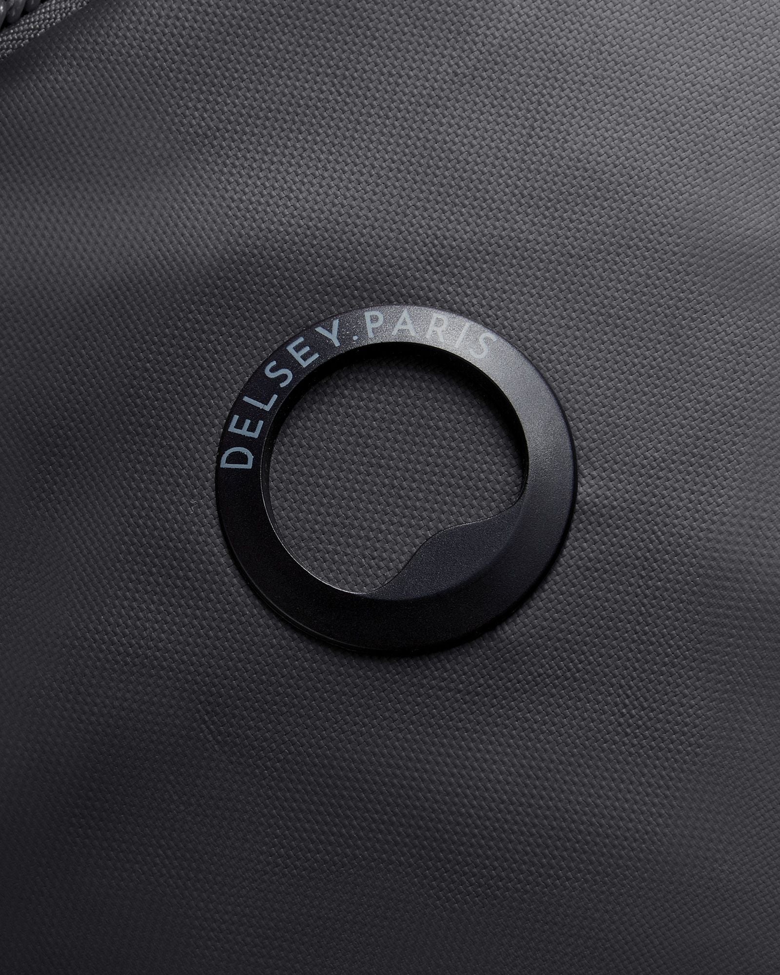 حقيبة ديلسي باريس راسبيل الناعمة ذات العجلتين، 64 سم، سوداء - 328932100