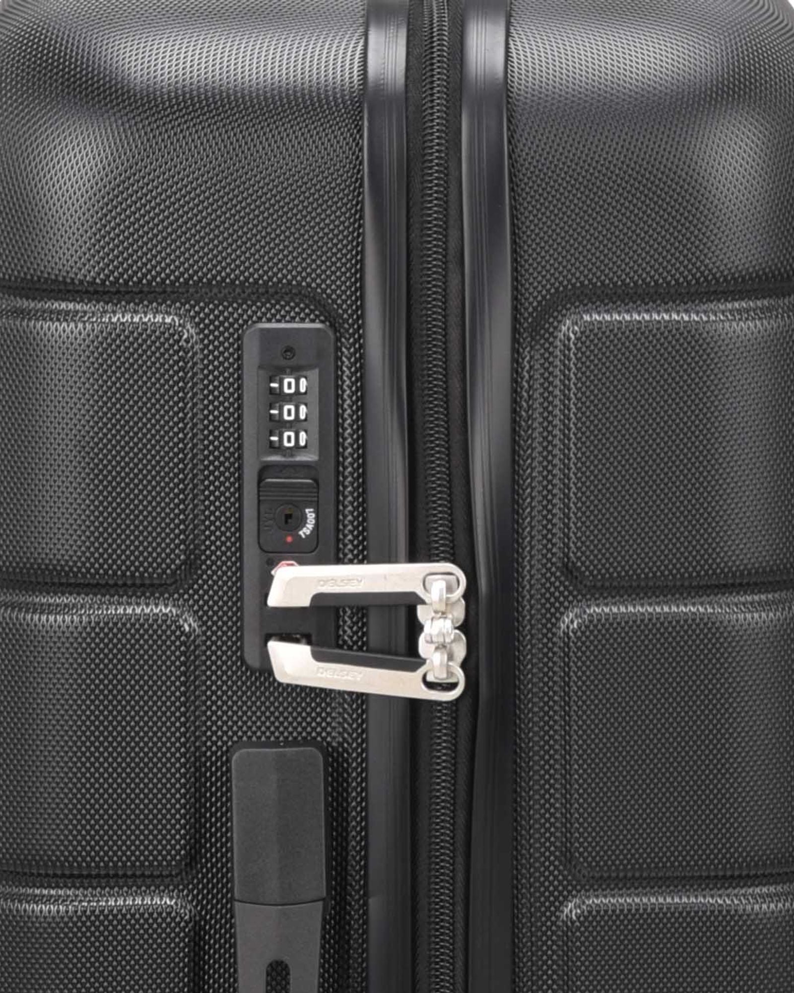 ديلسي باريس لاغوس