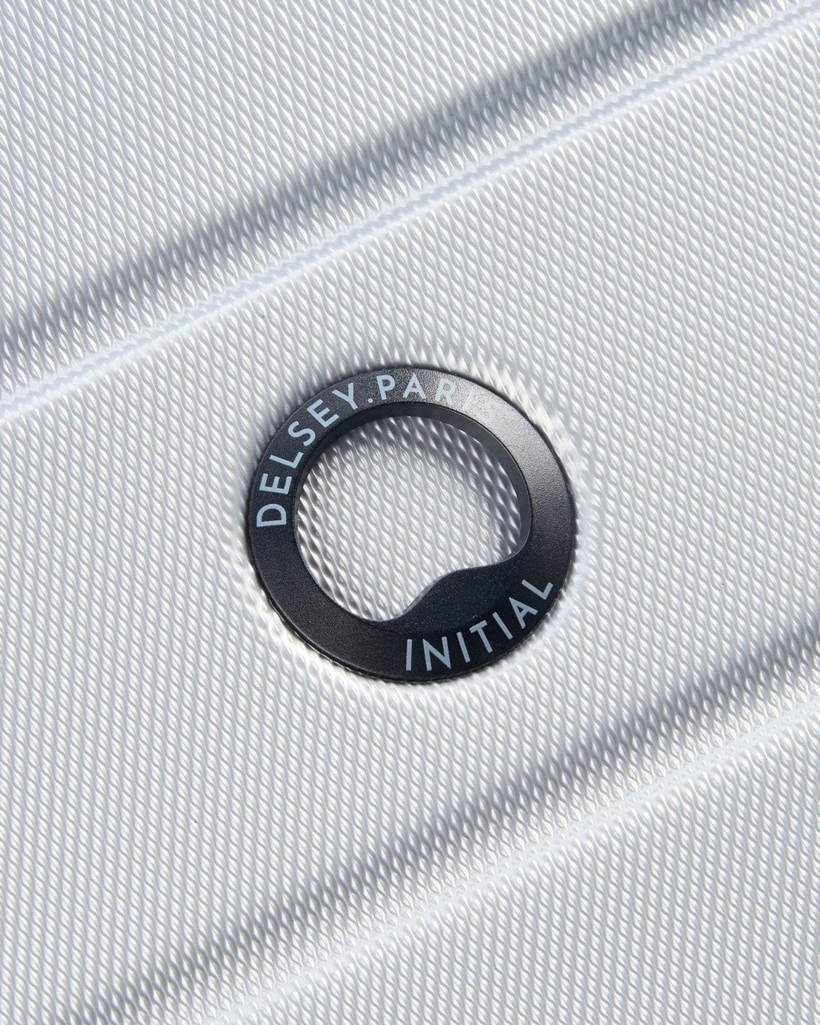 ديلسي باريس لاغوس