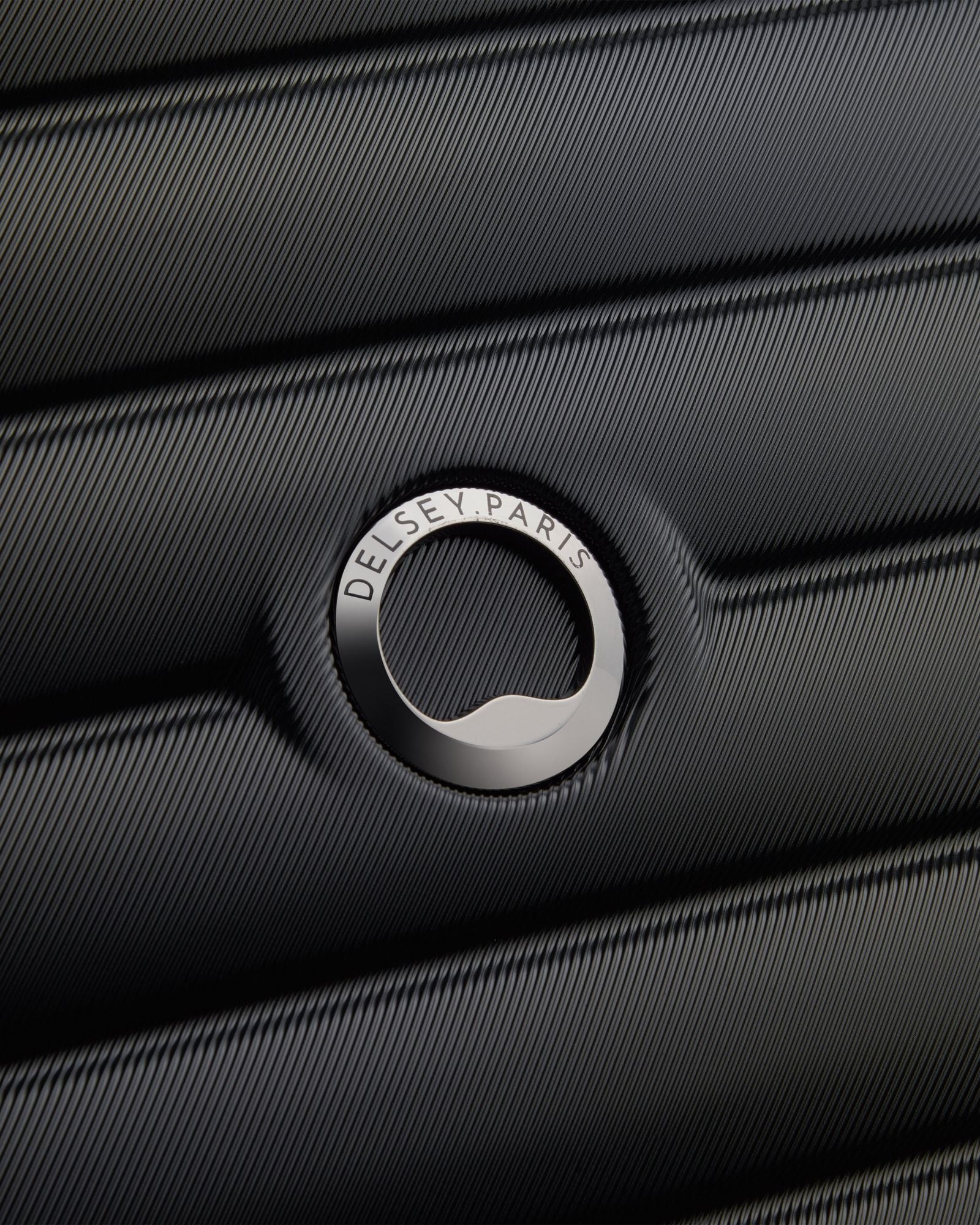 مجموعة ديلسي باريس شادو 5.0 ألفا روميو F1