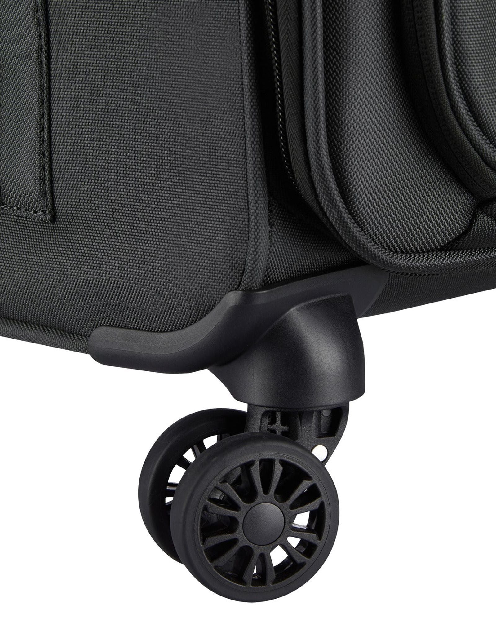 ديلسي باريس بين أب 6