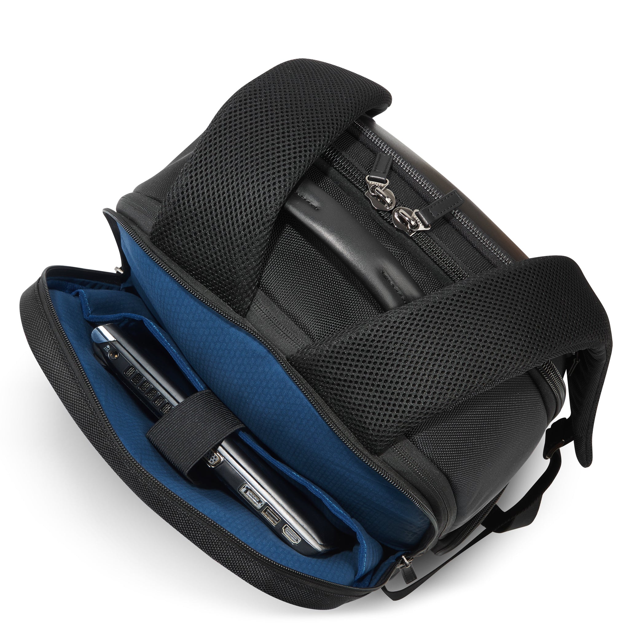 حقيبة ظهر ديلسي باريس واجرام للكمبيوتر المحمول بحجرتين مقاس 17.3 بوصة