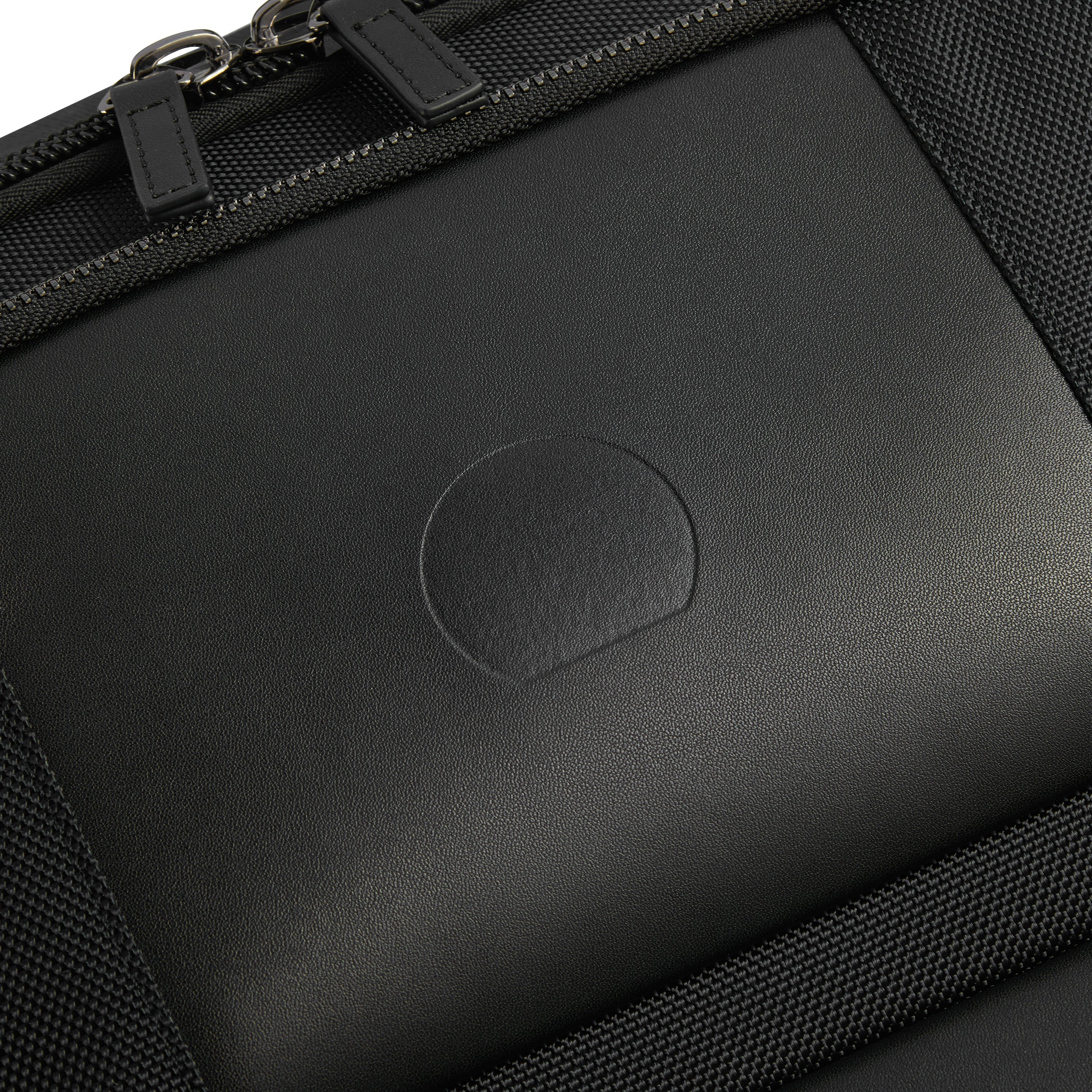 حقيبة ظهر ديلسي باريس واجرام للكمبيوتر المحمول بحجرتين مقاس 17.3 بوصة