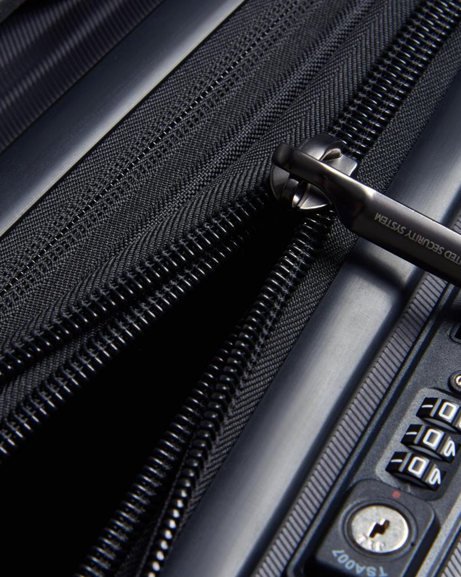 ديلسي باريس ريمبارت