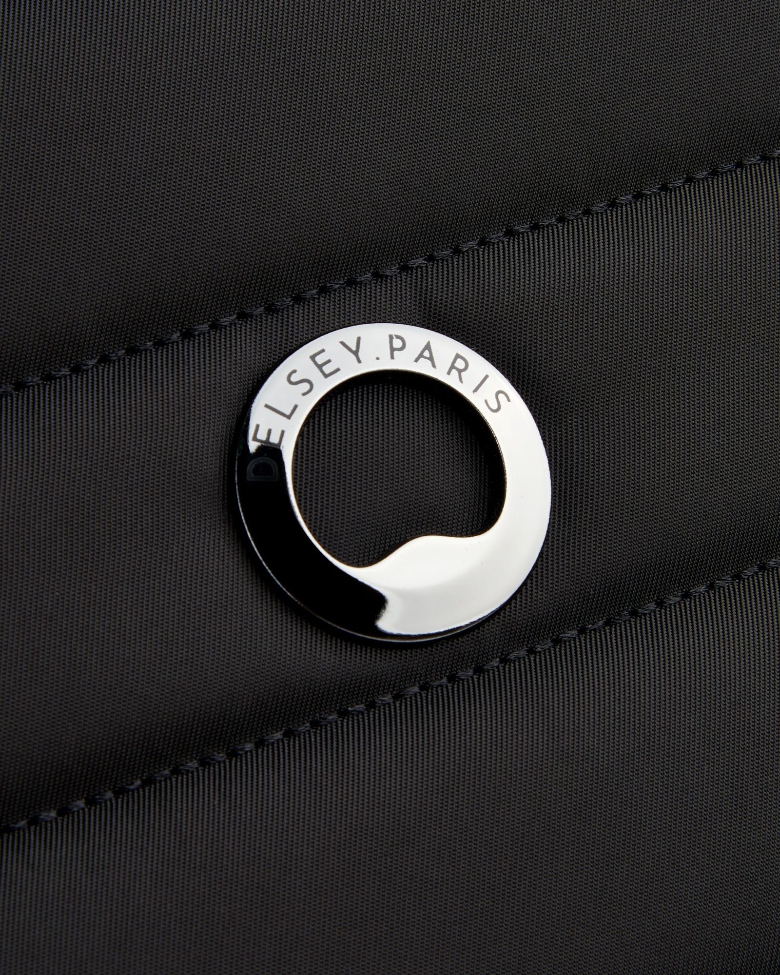 مقصورة ديلسي شادو 5.0 القابلة للتوسيع للأعمال