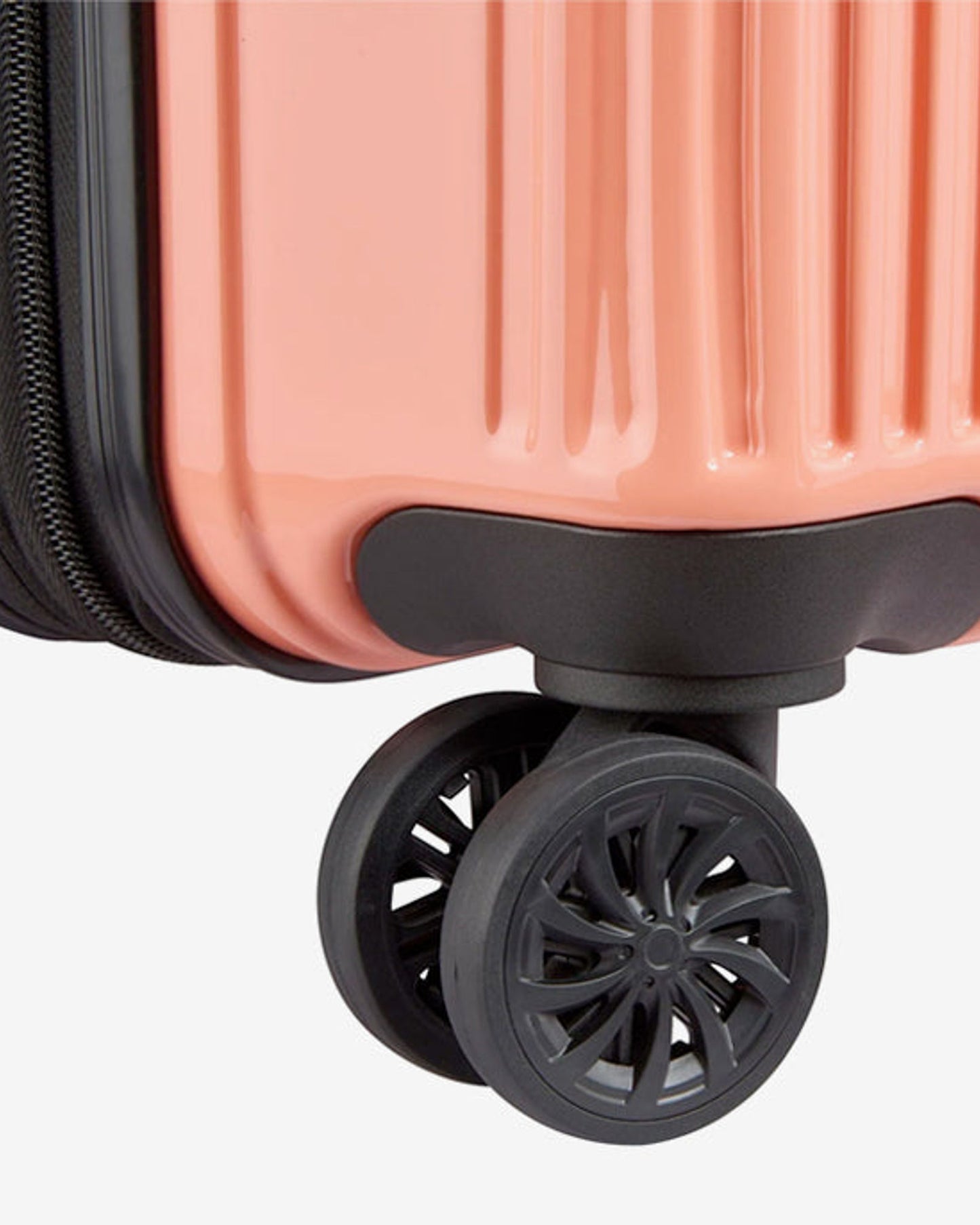 مجموعة حقائب سفر ديلسي باريس أوفيلي (3 حقائب) + حقيبة ظهر أغريبل مجانية