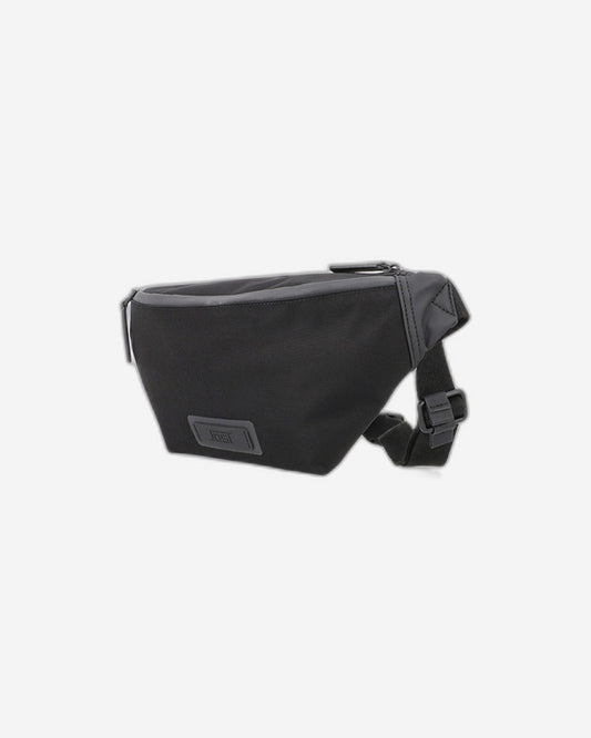 حقيبة كروس أوفر جلدية من جوست تالين