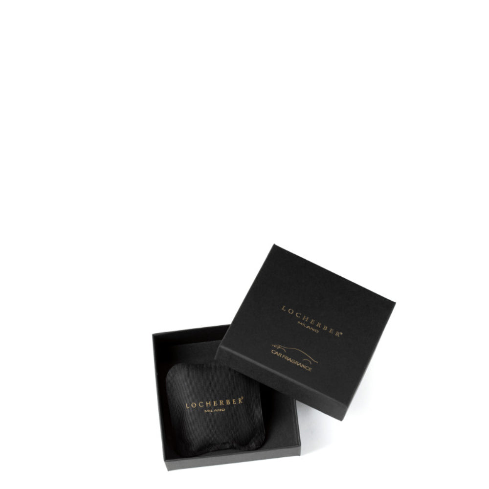 عطر لوشيربر آزاد كشمير للسيارة