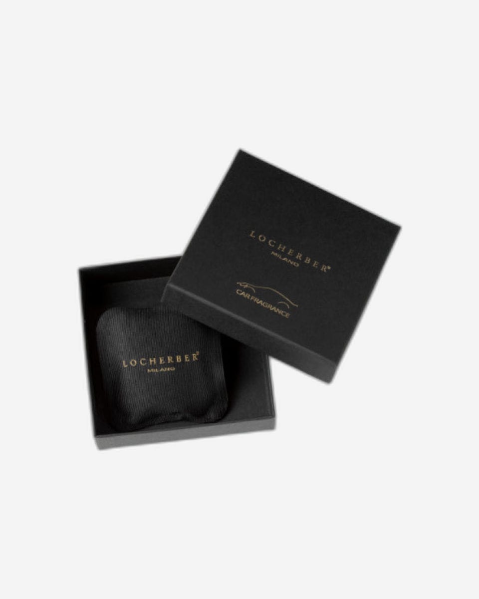 عطر لوشيربر دولتشي روما للسيارة