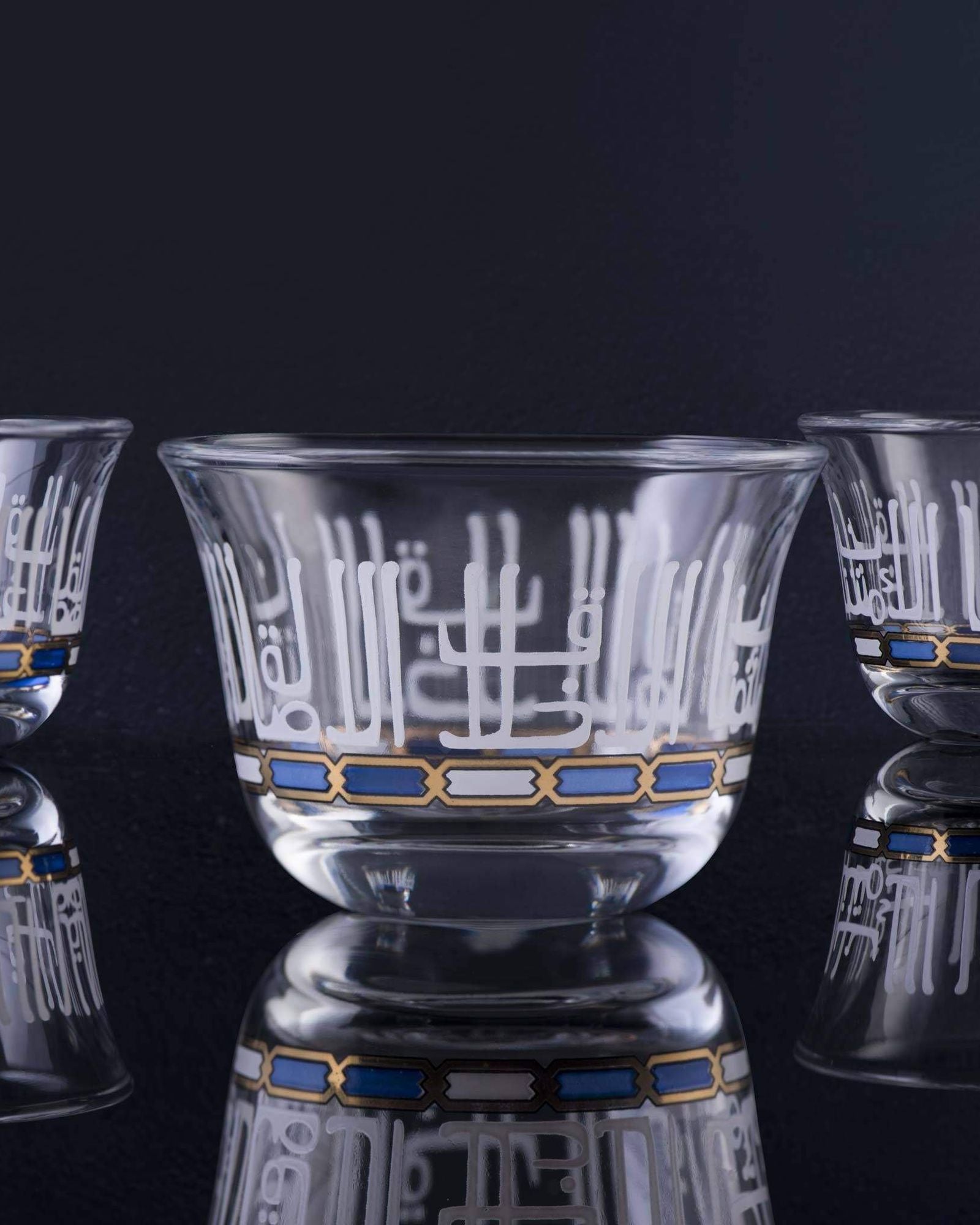 مجموعة ديملاج أصالة من 6 فناجين قهوة (ذهبي وأزرق)