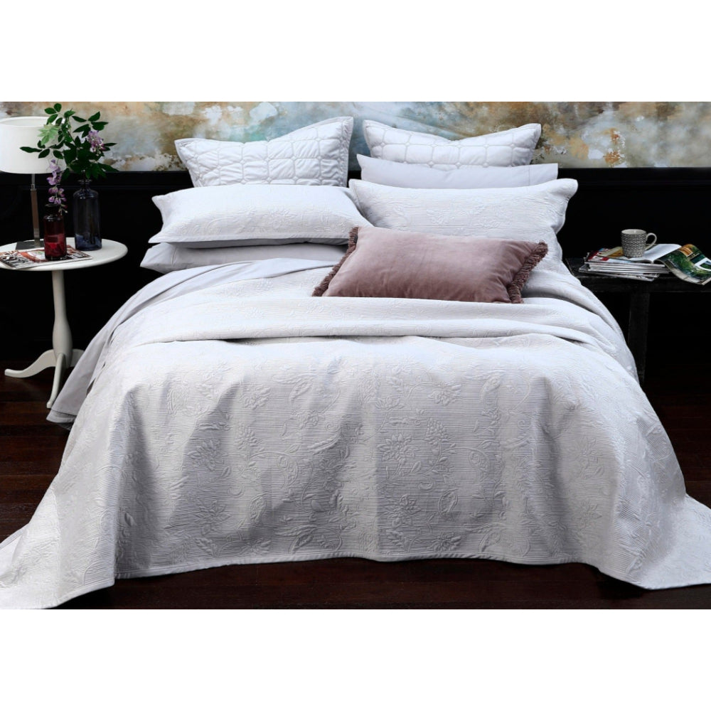 MM Linen "Adrian" Queen Bedspread Set 265x260+50x75 (2) cm