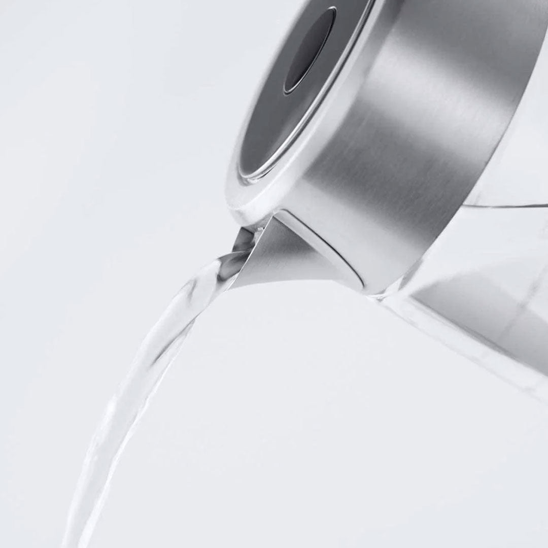 غلاية كهربائية زجاجية مضيئة من راسل هوبز