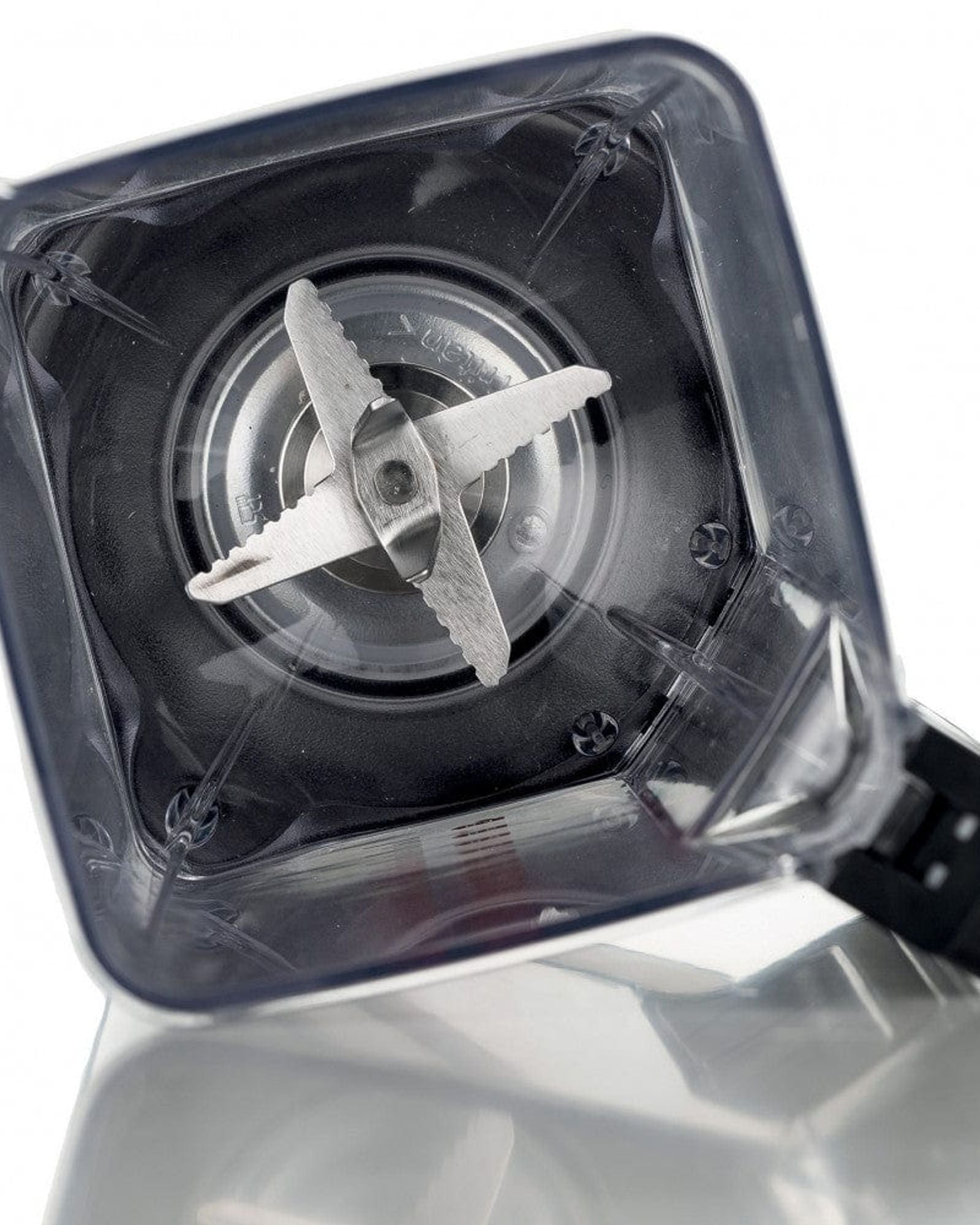 خلاط كينوود بريميوم باور سعة 2 لتر